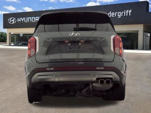 Used 2024 Hyundai Palisade SEL w/ Premium Package FWD image 7