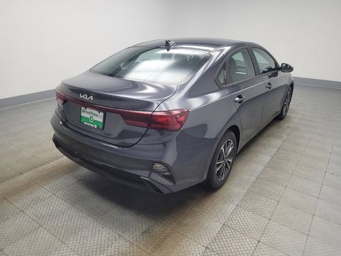 Used 2024 Kia Forte LXS image 9