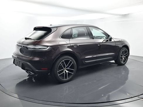 Certified 2025 Porsche Macan AWD/4WD image 15