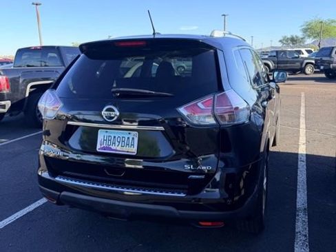 Used 2014 Nissan Rogue SL w/ SL Premium Package image 2