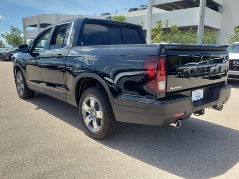 Used 2025 Honda Ridgeline RTL image 4
