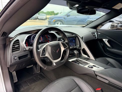 Used 2016 Chevrolet Corvette Stingray Coupe RWD image 14