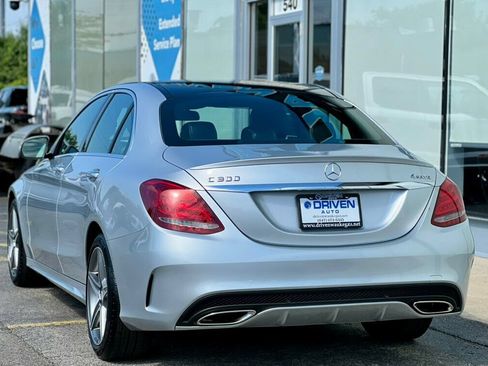 Used 2015 Mercedes-Benz C 300 4MATIC Sedan image 3