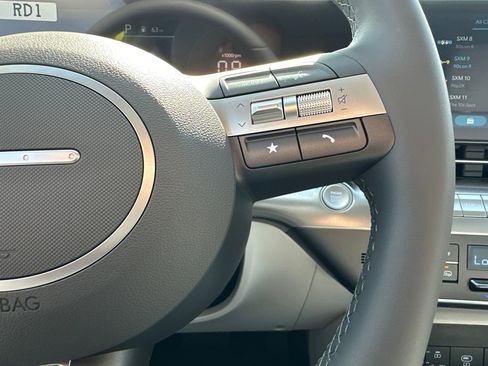 New 2025 Hyundai Kona SEL image 19