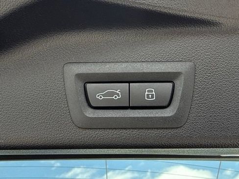 Used 2026 BMW X5 sDrive40i w/ Premium Package RWD image 17