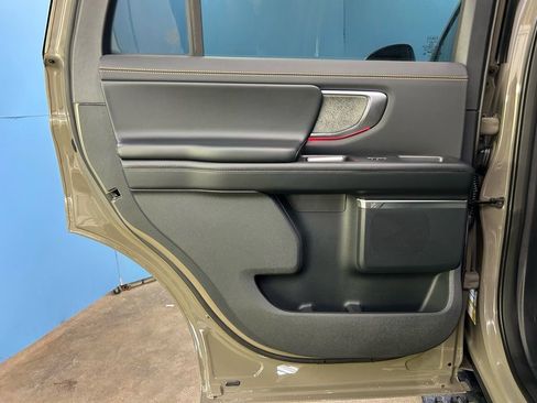 New 2026 Ford Expedition Tremor image 36