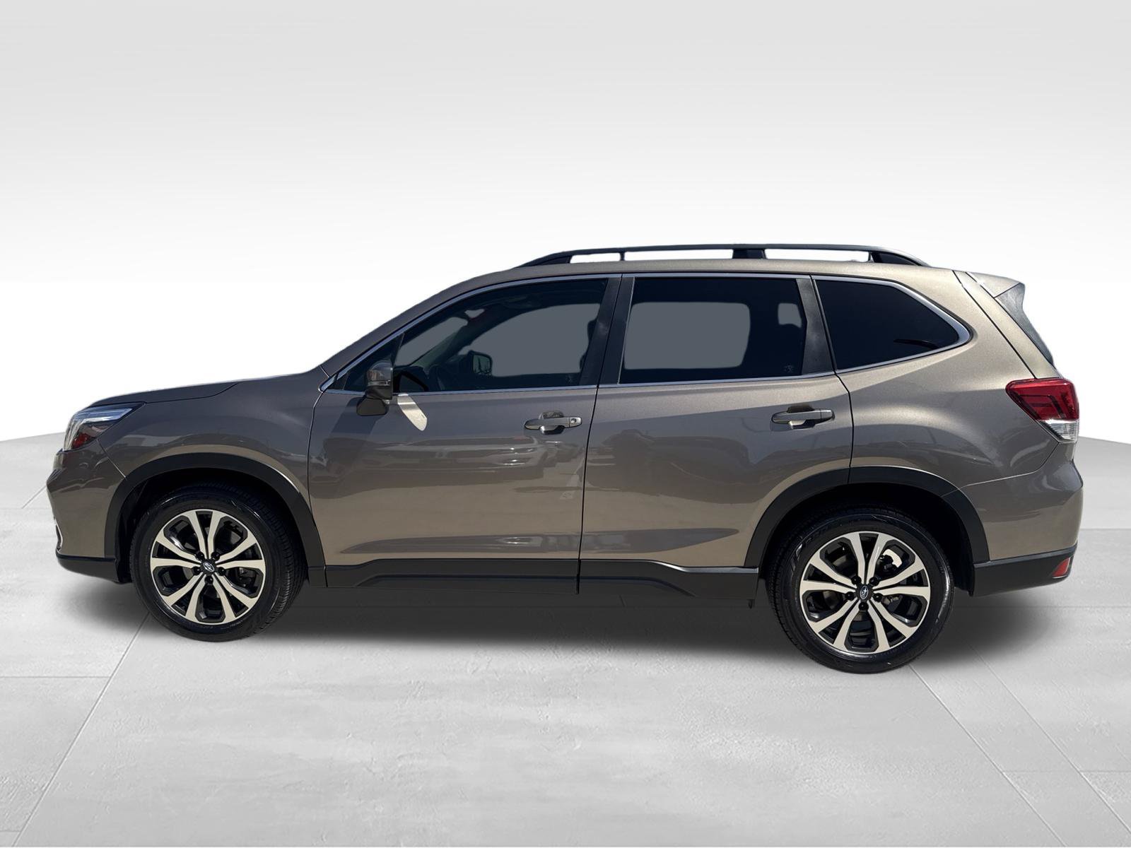 Used 2021 Subaru Forester Limited w/ Popular Package #3 AWD/4WD image 8