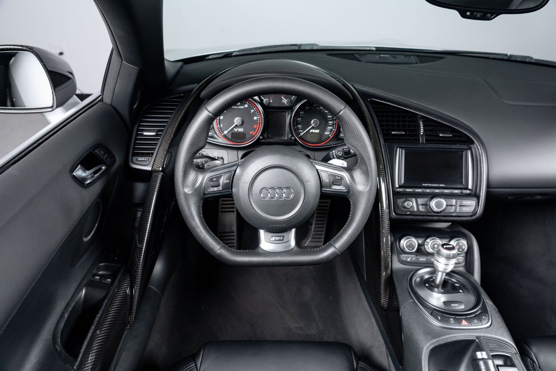 Used 2012 Audi R8 V10 AWD/4WD image 50