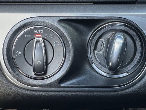 Certified 2024 Porsche 718 Boxster image 27