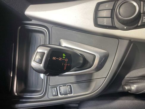 Used 2014 BMW 320i xDrive 320i xDrive image 17