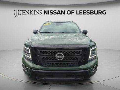 Certified 2024 Nissan Titan SV w/ SV Bronze Edition Package RWD image 15