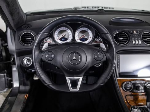 Used 2011 Mercedes-Benz SL 63 AMG image 27