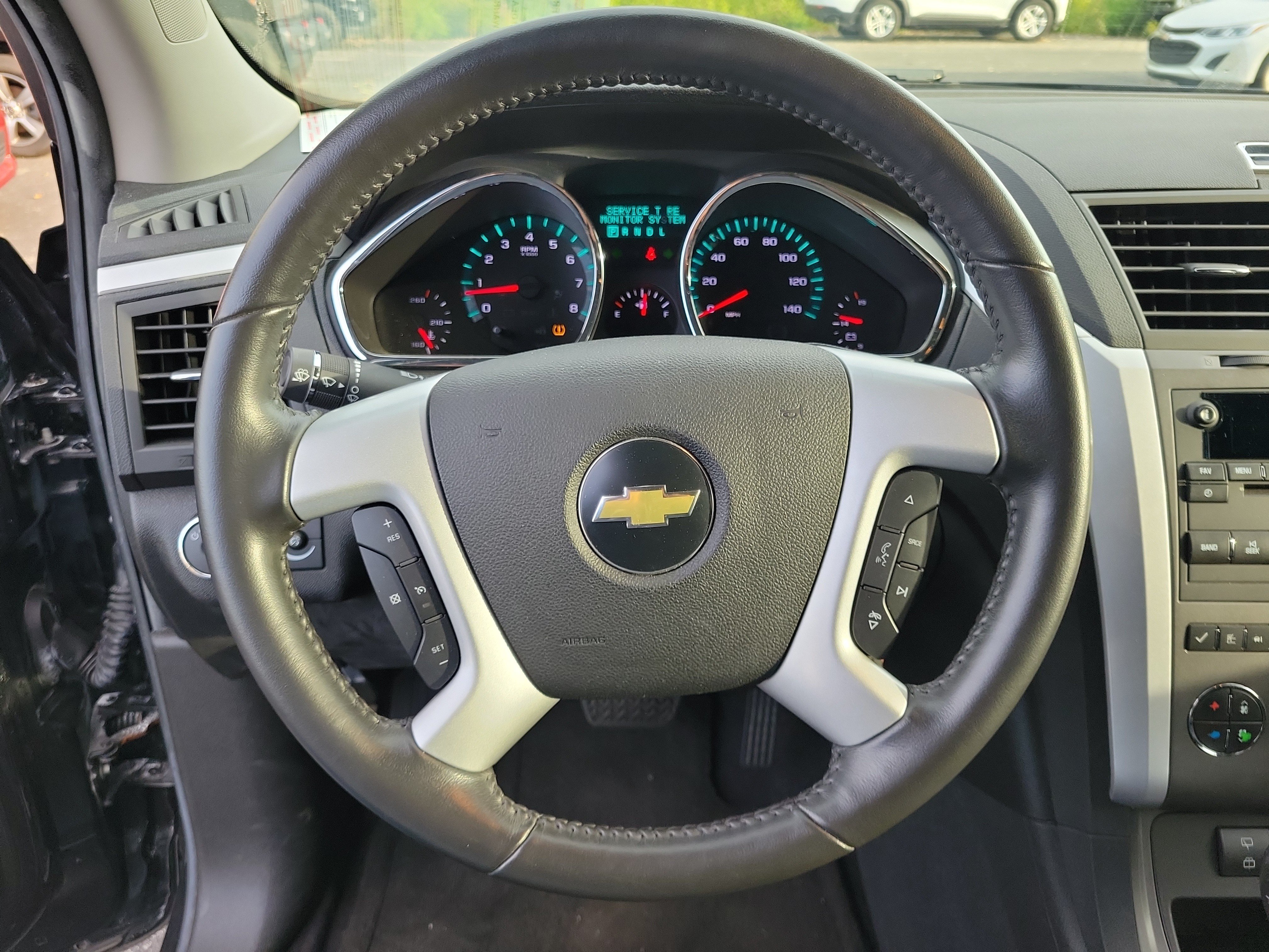 Used 2010 Chevrolet Traverse LT w/ LT Special Edition Package FWD image 21