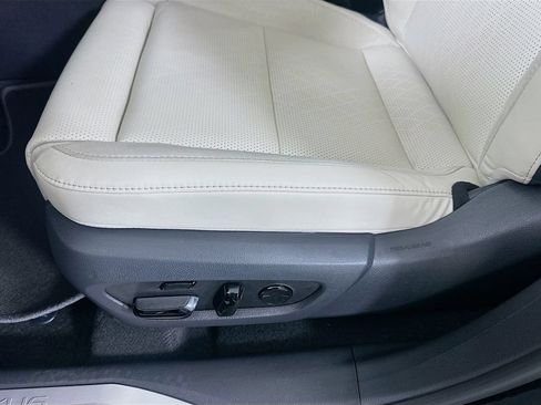 Used 2026 Lexus RX 350 w/ Convenience Package AWD/4WD image 17