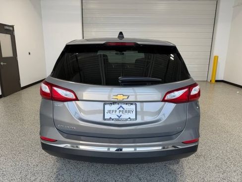 Used 2018 Chevrolet Equinox LT FWD image 4