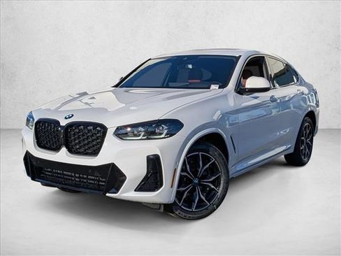 Used 2025 BMW X4 xDrive30i w/ Premium Package image 1