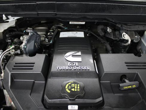 Used 2022 RAM 2500 Big Horn AWD/4WD image 12