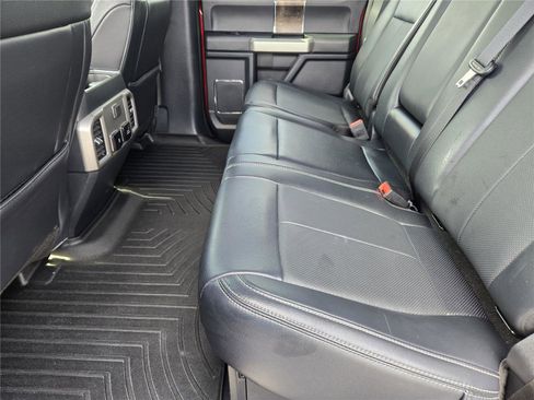 Used 2022 Ford F250 Lariat w/ Lariat Ultimate Package AWD/4WD image 29