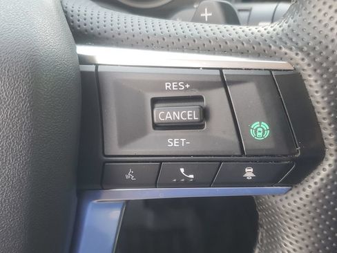 Used 2024 Mitsubishi Outlander SE AWD/4WD image 34