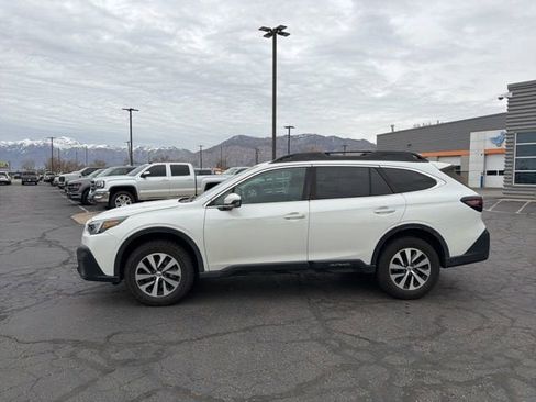 Used 2021 Subaru Outback Premium AWD/4WD image 14