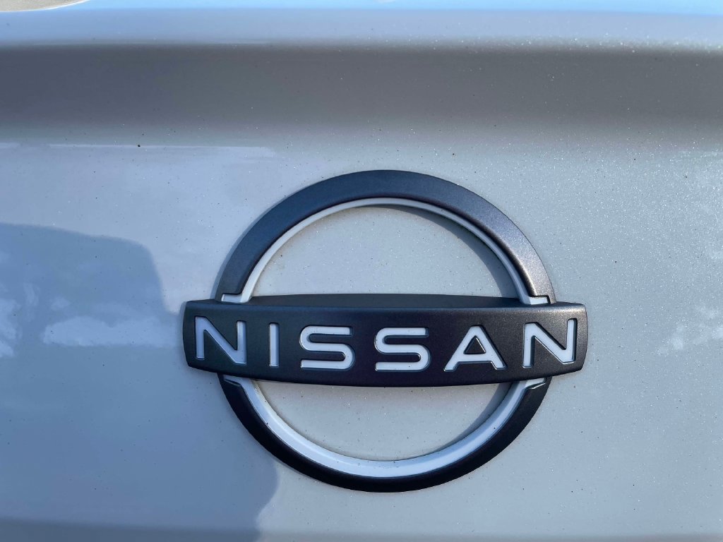 Used 2023 Nissan Altima 2.5 SV FWD image 13