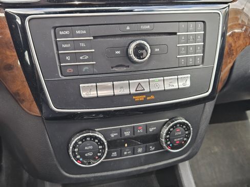 Used 2017 Mercedes-Benz GLS 450 4MATIC image 19