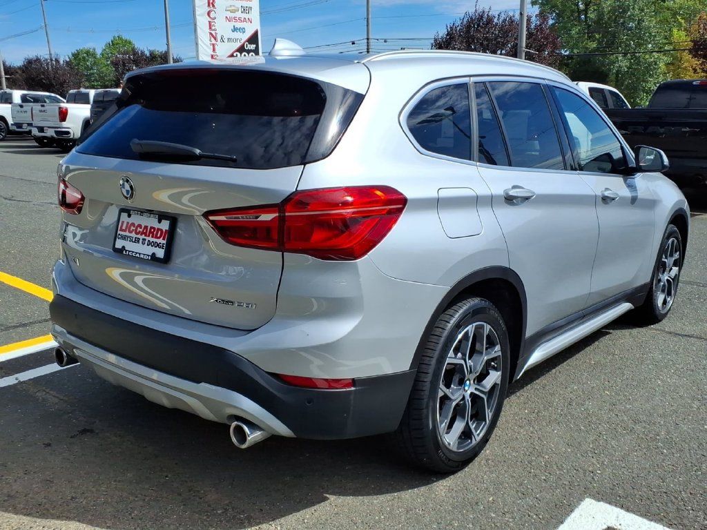 Used 2021 BMW X1 xDrive28i w/ Convenience Package AWD/4WD image 7