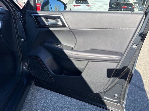New 2026 Mitsubishi Outlander SE FWD image 31