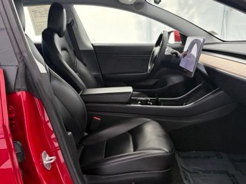 Used 2019 Tesla Model 3 Long Range RWD image 19