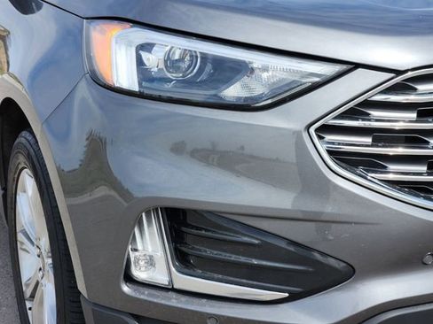 Used 2024 Ford Edge Titanium image 9