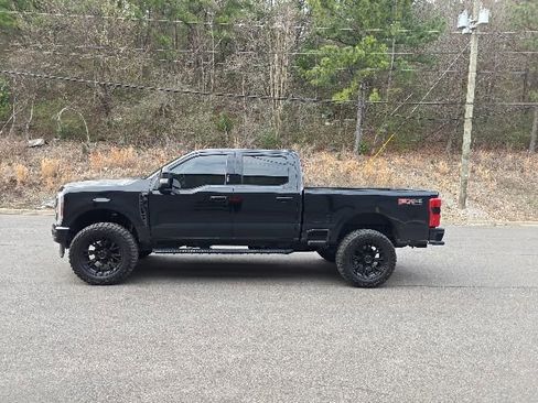 Used 2024 Ford F250 Lariat w/ Lariat Ultimate Package image 6