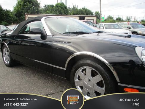 Used 2003 Ford Thunderbird RWD image 18