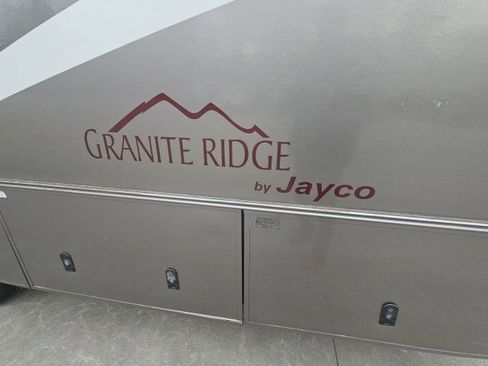 Used 2005 Ford E-450 and Econoline 450 image 50