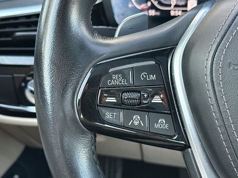 Used 2023 BMW 530e 530e iPerformance w/ Premium Package image 27