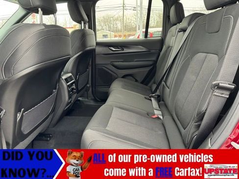 New 2025 Jeep Grand Cherokee Laredo X w/ Luxury Tech Group I image 8