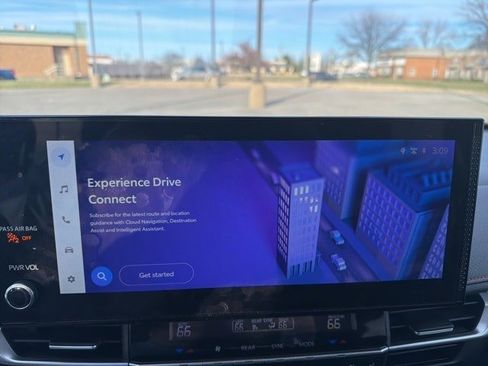 Used 2025 Toyota Sienna XSE image 20