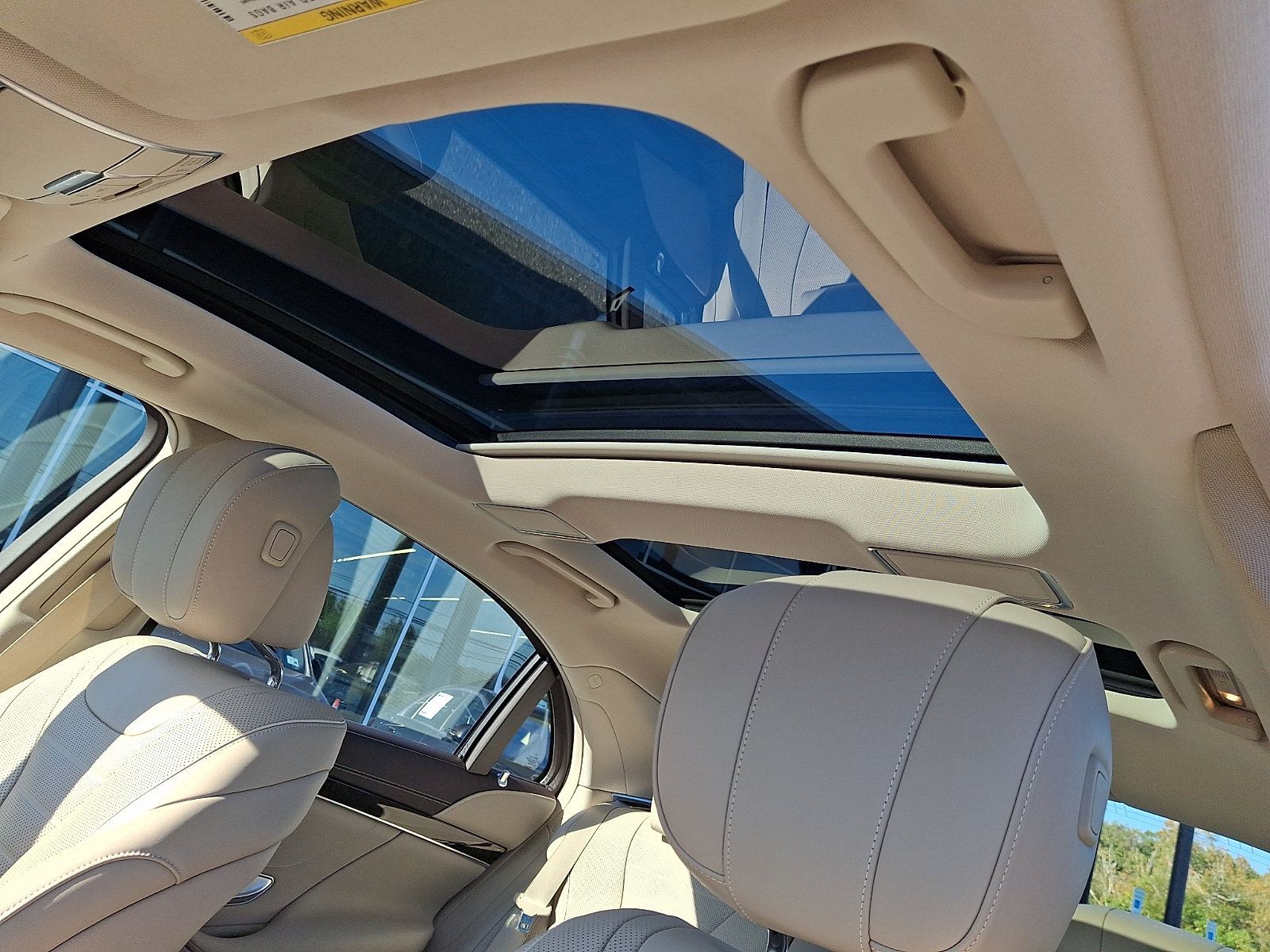 Used 2019 Mercedes-Benz S 560 4MATIC Sedan image 14