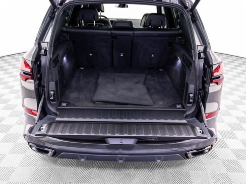 Certified 2024 BMW X5 xDrive40i w/ Executive Package AWD/4WD image 29