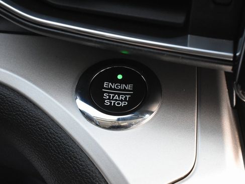 Used 2021 Ford Explorer XLT w/ Equipment Group 202A image 41