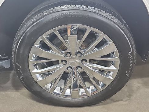 Used 2022 GMC Yukon XL Denali w/ Denali Ultimate Package AWD/4WD image 41