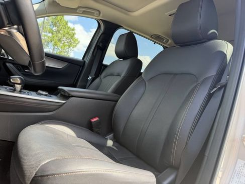 Used 2024 MAZDA CX-90 Plug-In Hybrid w/ Preferred AWD/4WD image 12