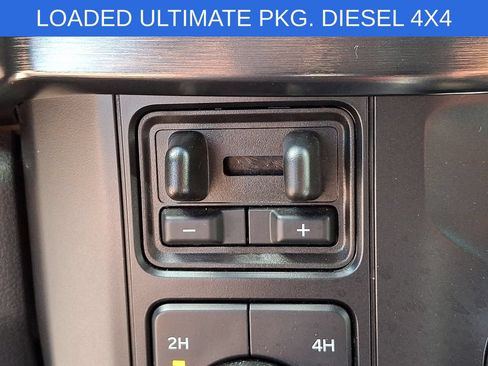 Used 2024 Ford F250 Lariat w/ Lariat Ultimate Package AWD/4WD image 23