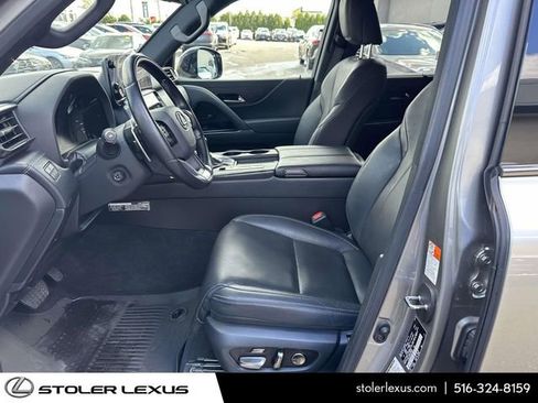 Used 2023 Lexus LX 600 4WD w/ Appearance Package image 18