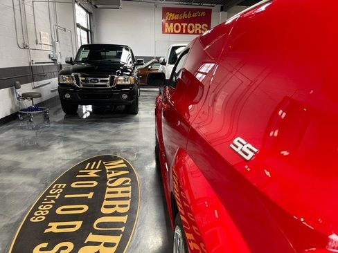 Used 2009 Chevrolet HHR SS image 15