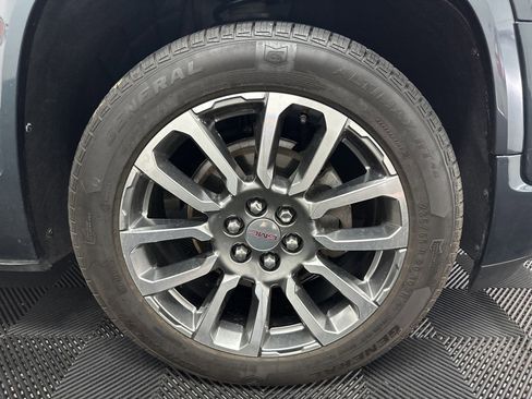 Used 2020 GMC Acadia Denali w/ LPO, Floor Liner Package image 42