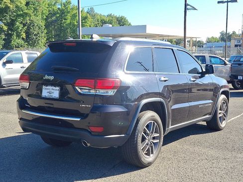 Used 2020 Jeep Grand Cherokee Limited AWD/4WD image 6