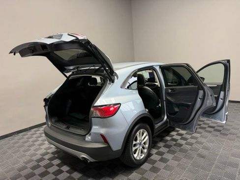 Used 2022 Ford Escape SE w/ Convenience Package FWD image 30