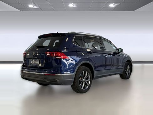 Certified 2023 Volkswagen Tiguan SE FWD image 9