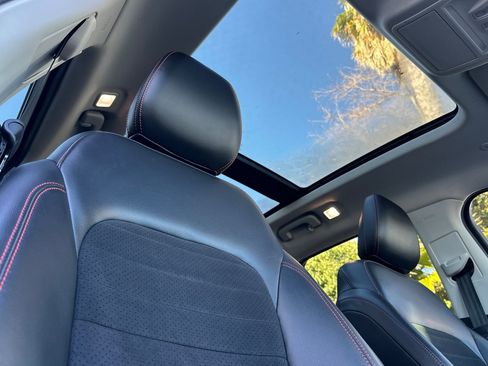 Certified 2022 Ford Escape SEL w/ SEL Stealth AWD Package image 17