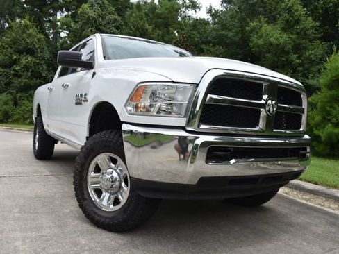 Used 2015 RAM 2500 SLT AWD/4WD image 5